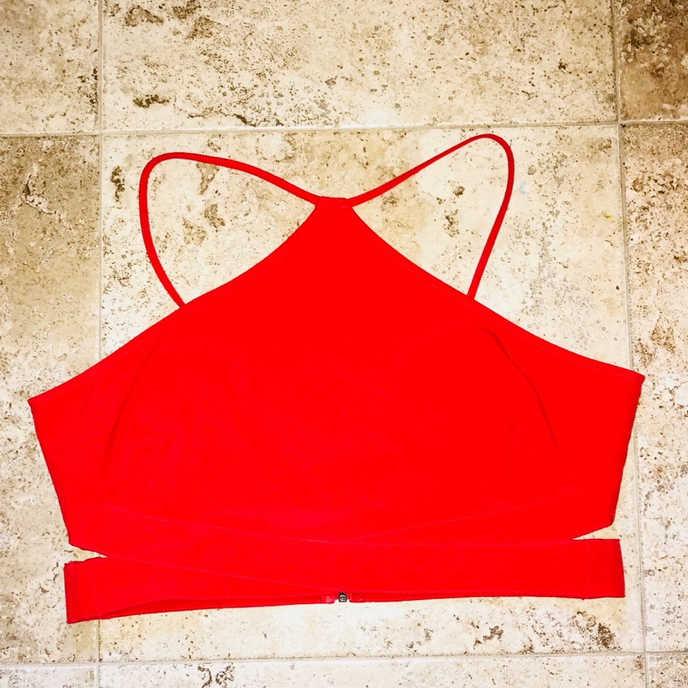 Red Crop Top NWOT Sz L